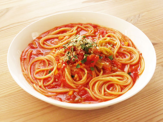 野菜たっぷり トマトのスープパスタ