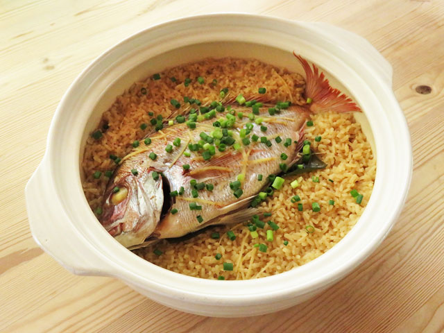 土鍋で簡単 おいしい鯛めしのレシピ